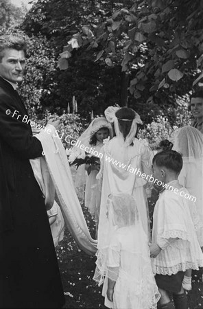 COOKE FAMILY  SFX AFTER PROCESSION IN GARDEN